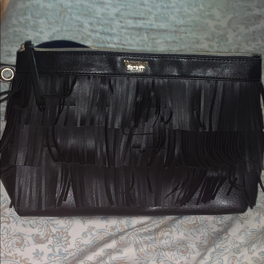 Black Victoria’s Secret clutch